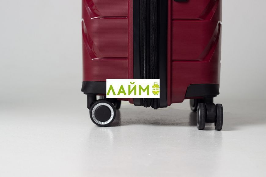 Чемодан средний M полипропилен бордо 66х44х26+5/77л/3.7кг/Snowbal33603 33603-24 burgyndi фото